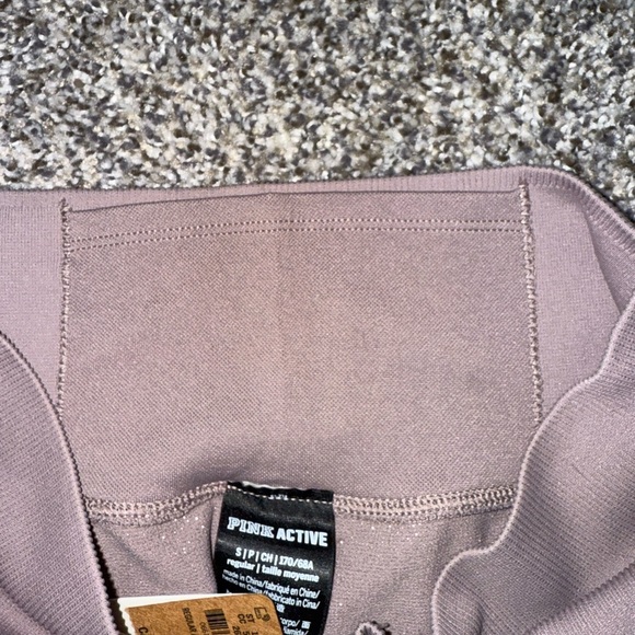 Pink shimmer leggings NWT - Picture 5 of 5